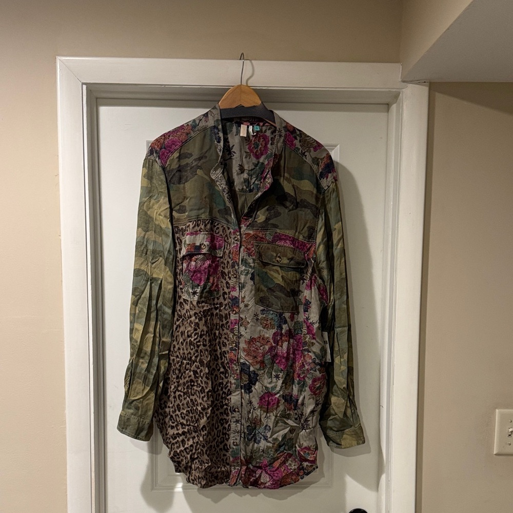 Anthropologie Camouflage and Floral Button Down Shirt